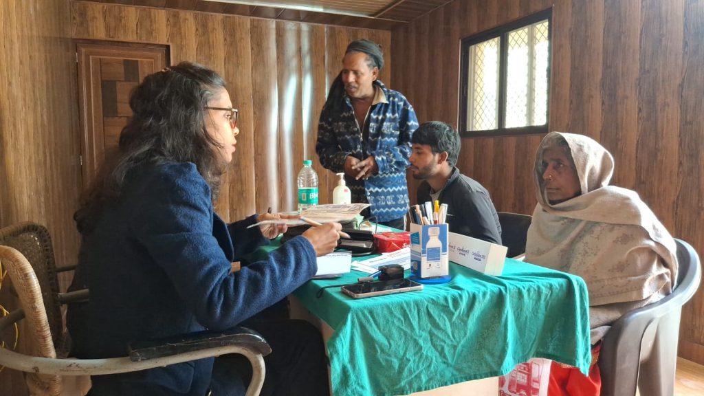 प्रजय चैरिटेबल ट्रस्ट द्वारा निःशुल्क स्वास्थ्य शिविर का आयोजन